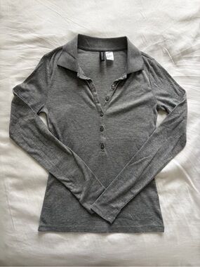 H&M Gray Long-Sleeve Polo Knit Top